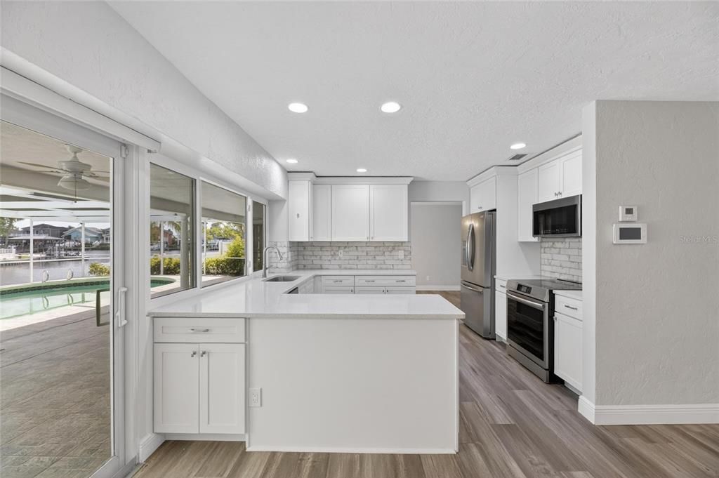 For Rent: $4,200 (3 beds, 2 baths, 1636 Square Feet)