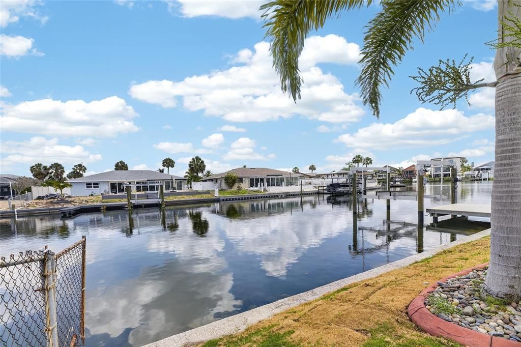 For Rent: $4,200 (3 beds, 2 baths, 1636 Square Feet)