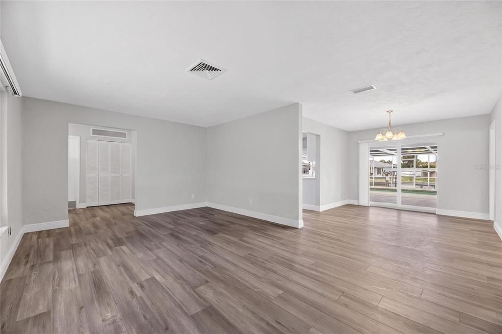 For Rent: $4,200 (3 beds, 2 baths, 1636 Square Feet)