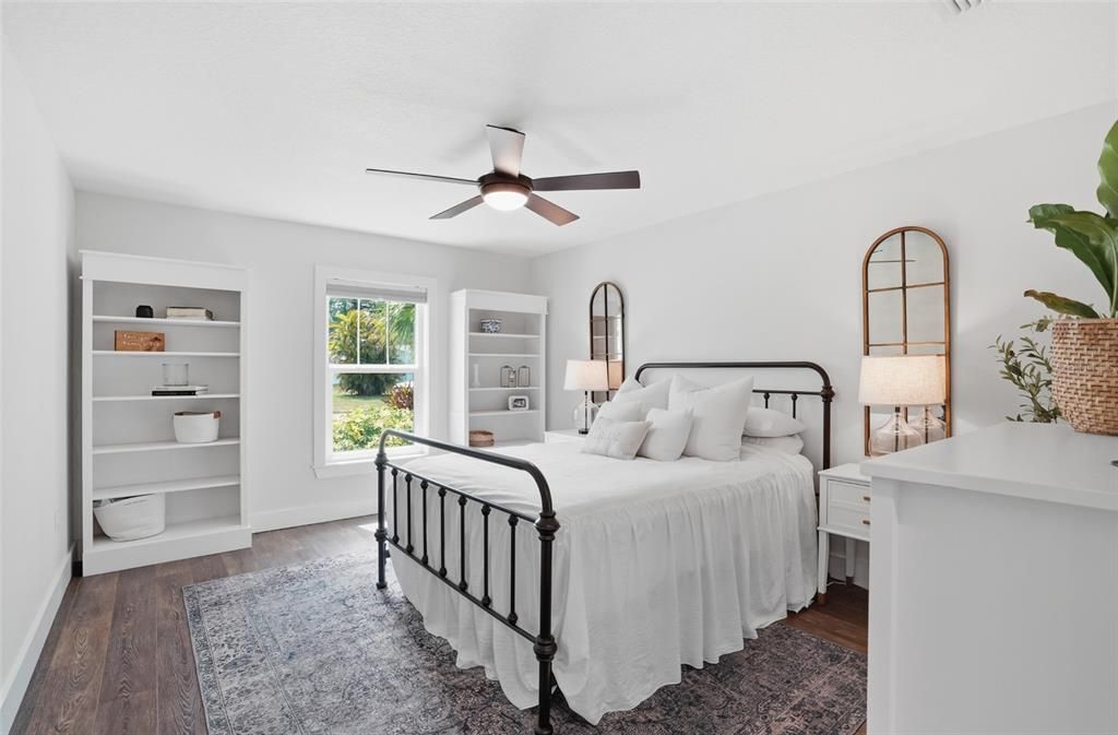 For Sale: $465,000 (3 beds, 2 baths, 1620 Square Feet)