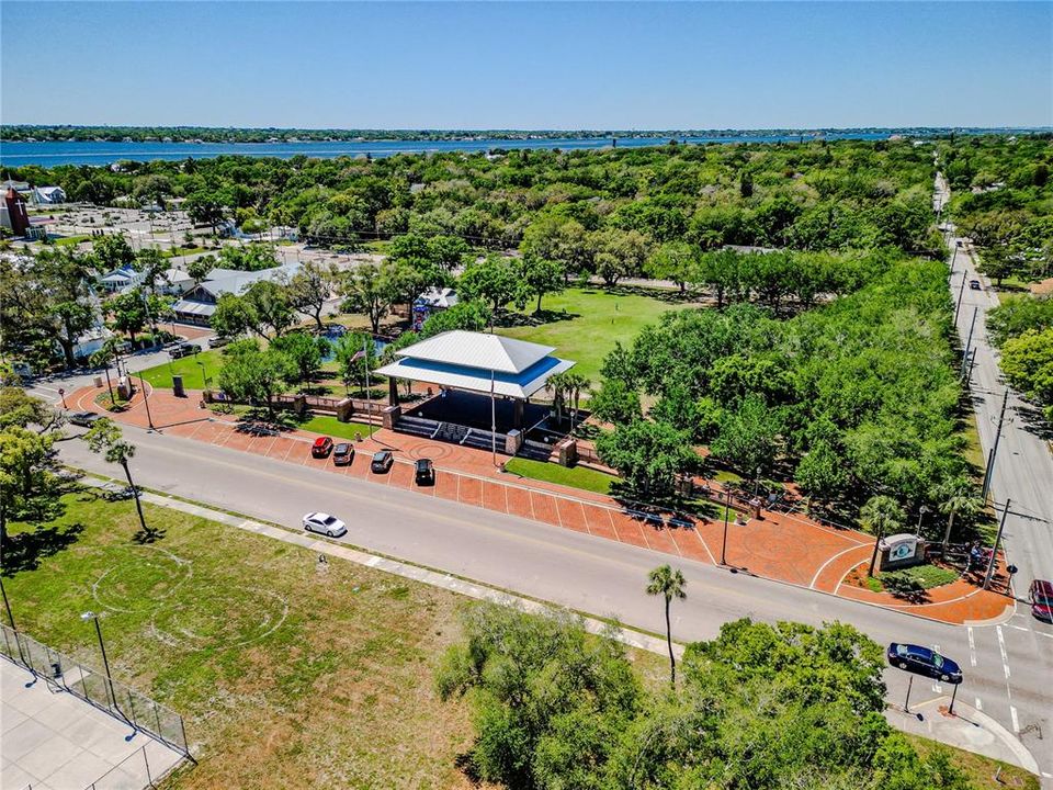 For Sale: $465,000 (3 beds, 2 baths, 1620 Square Feet)