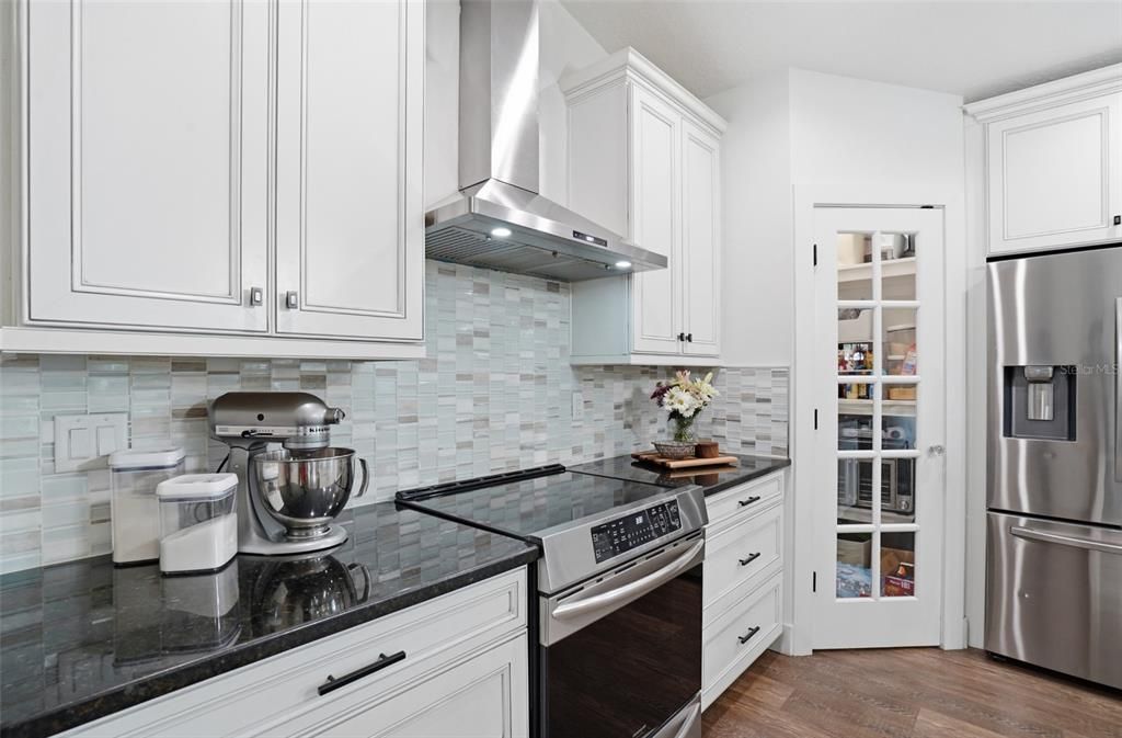 For Sale: $465,000 (3 beds, 2 baths, 1620 Square Feet)