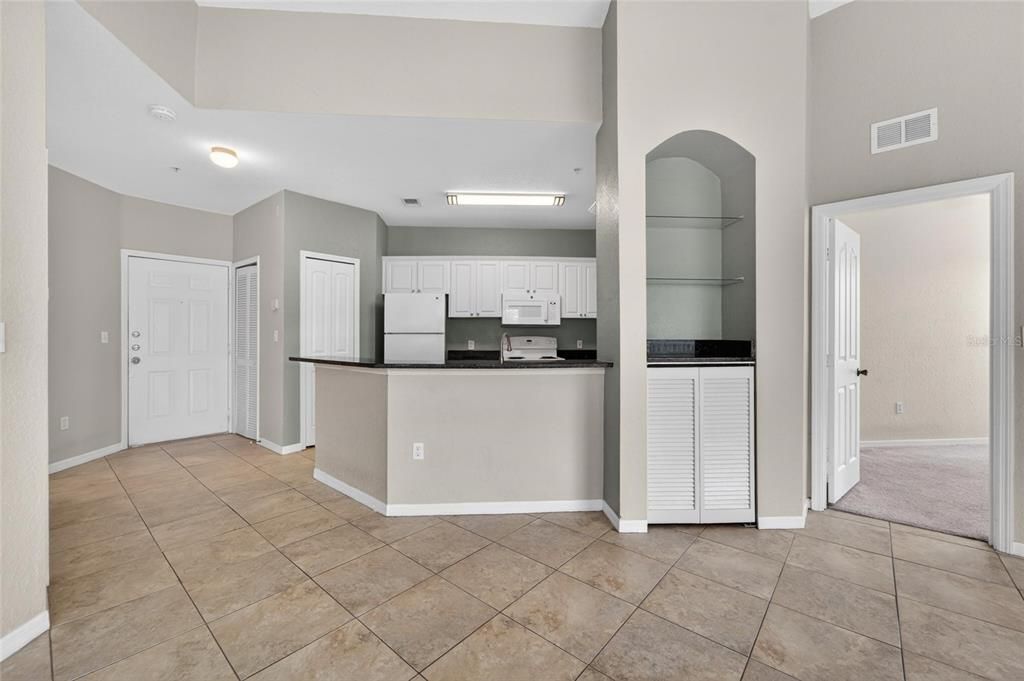 For Rent: $1,500 (2 beds, 2 baths, 1068 Square Feet)