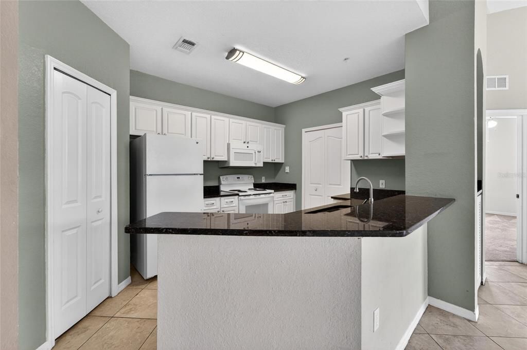 For Rent: $1,500 (2 beds, 2 baths, 1068 Square Feet)