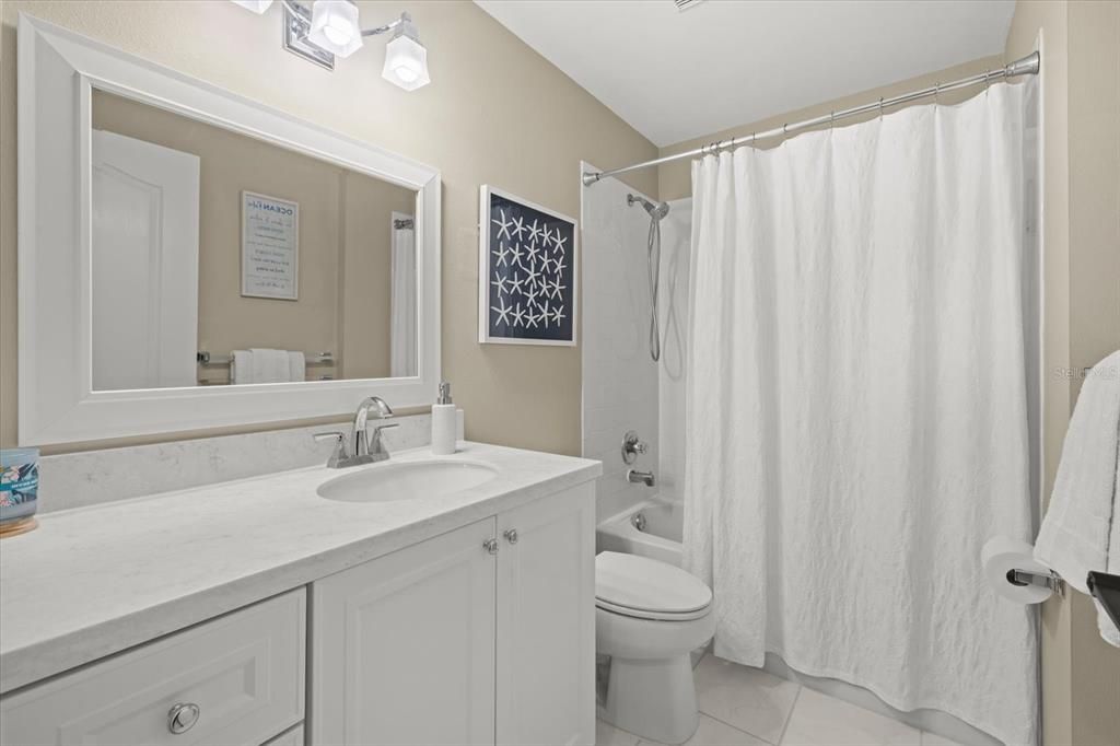 For Sale: $345,000 (2 beds, 2 baths, 1333 Square Feet)