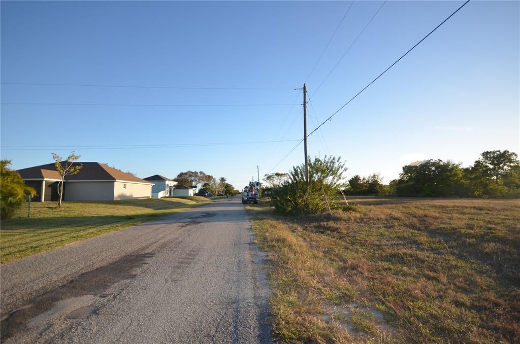 Activo con contrato: $89,500 (0.23 acres)