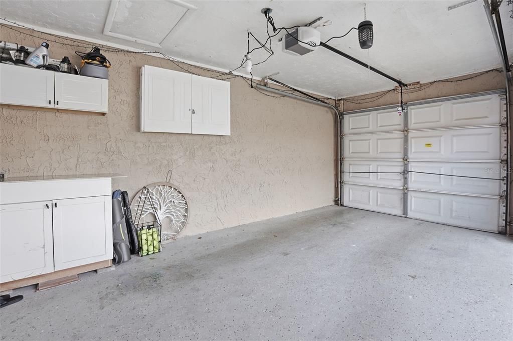 Activo con contrato: $260,000 (3 camas, 2 baños, 1565 Pies cuadrados)