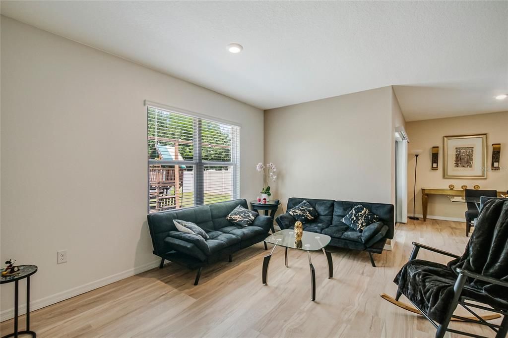 For Sale: $339,000 (4 beds, 2 baths, 1851 Square Feet)