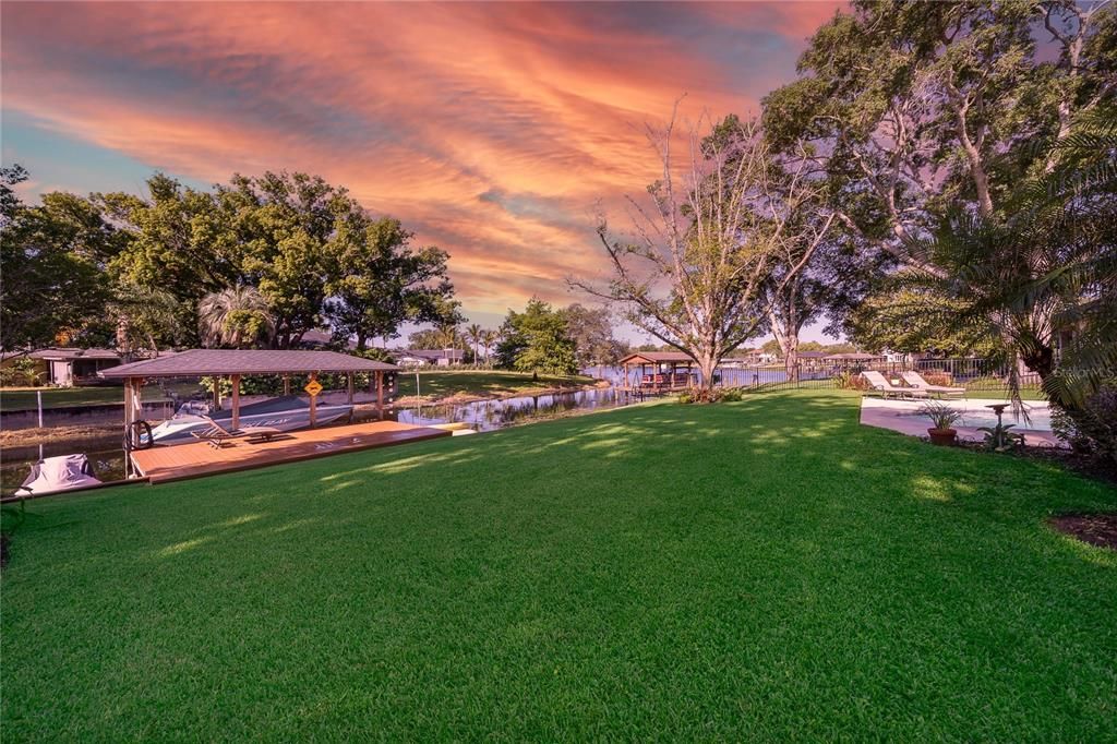 For Sale: $1,125,000 (3 beds, 2 baths, 2531 Square Feet)