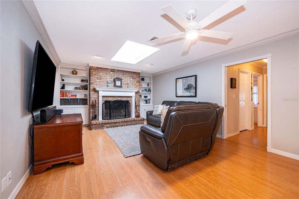 For Sale: $1,125,000 (3 beds, 2 baths, 2531 Square Feet)