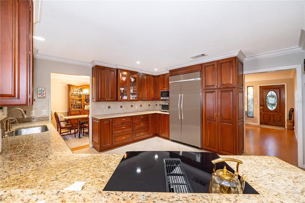 For Sale: $1,125,000 (3 beds, 2 baths, 2531 Square Feet)