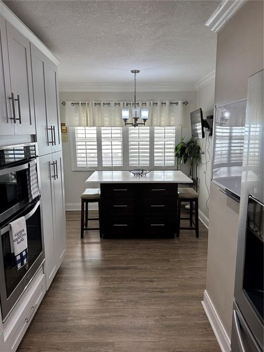 Active With Contract: $450,000 (3 beds, 2 baths, 1860 Square Feet)