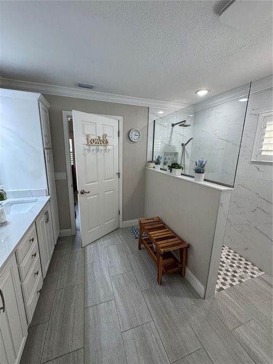 Active With Contract: $450,000 (3 beds, 2 baths, 1860 Square Feet)