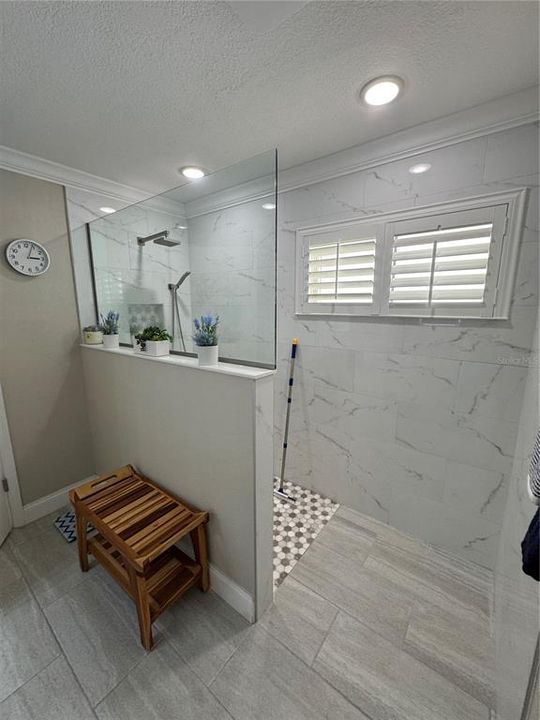 Active With Contract: $450,000 (3 beds, 2 baths, 1860 Square Feet)