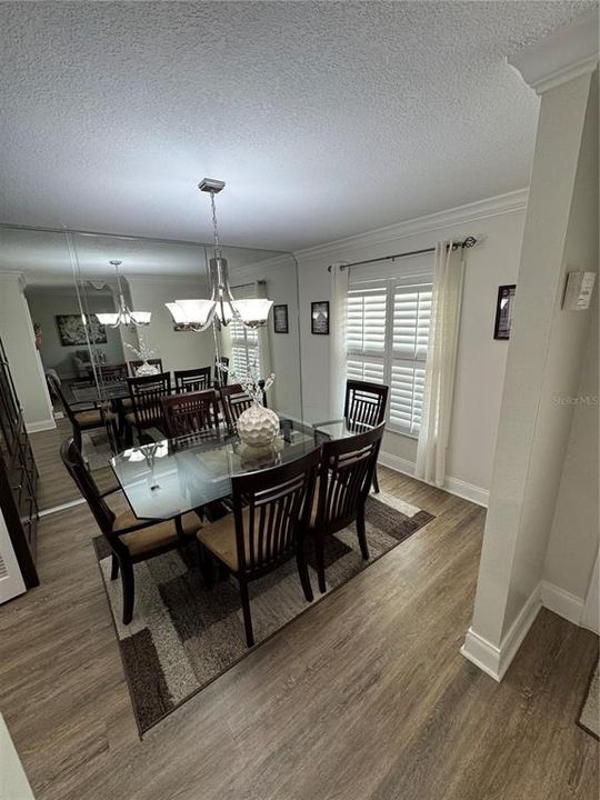Active With Contract: $450,000 (3 beds, 2 baths, 1860 Square Feet)