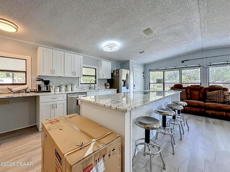 For Sale: $255,000 (4 beds, 3 baths, 1720 Square Feet)