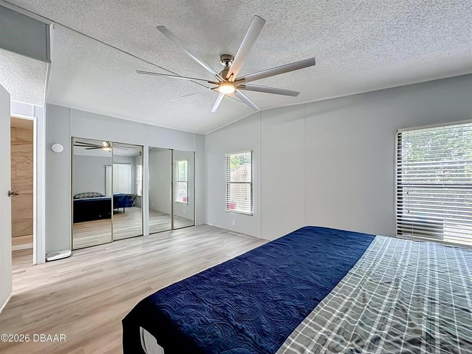 For Sale: $255,000 (4 beds, 3 baths, 1720 Square Feet)