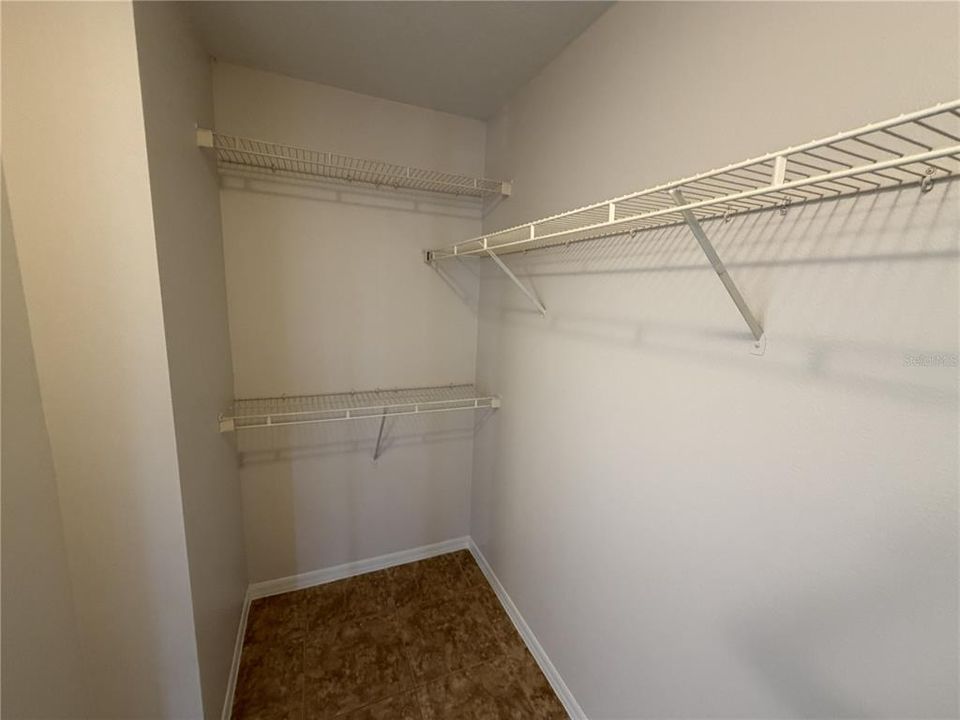 На продажу: $169,900 (1 спален, 1 ванн, 657 Квадратных фут)