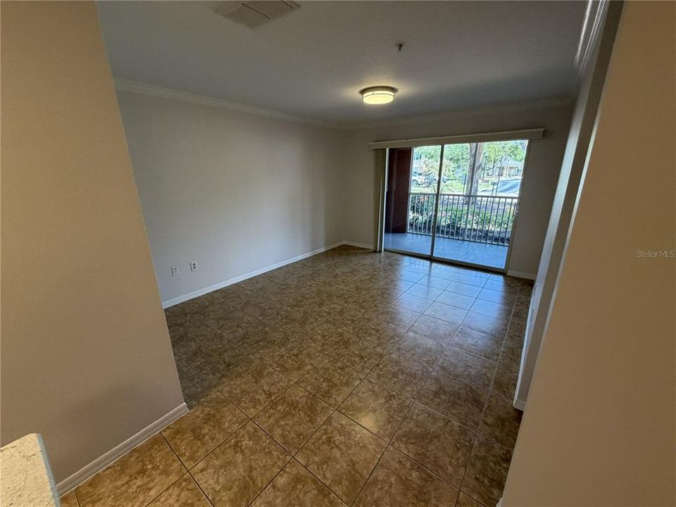На продажу: $169,900 (1 спален, 1 ванн, 657 Квадратных фут)