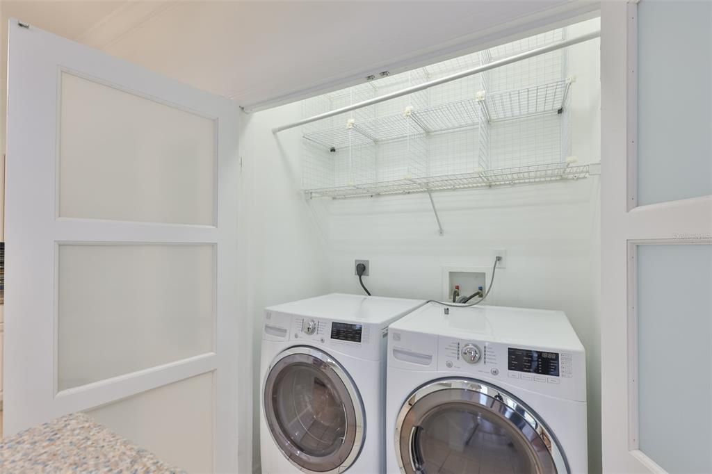 En Venta: $360,000 (3 camas, 2 baños, 1600 Pies cuadrados)
