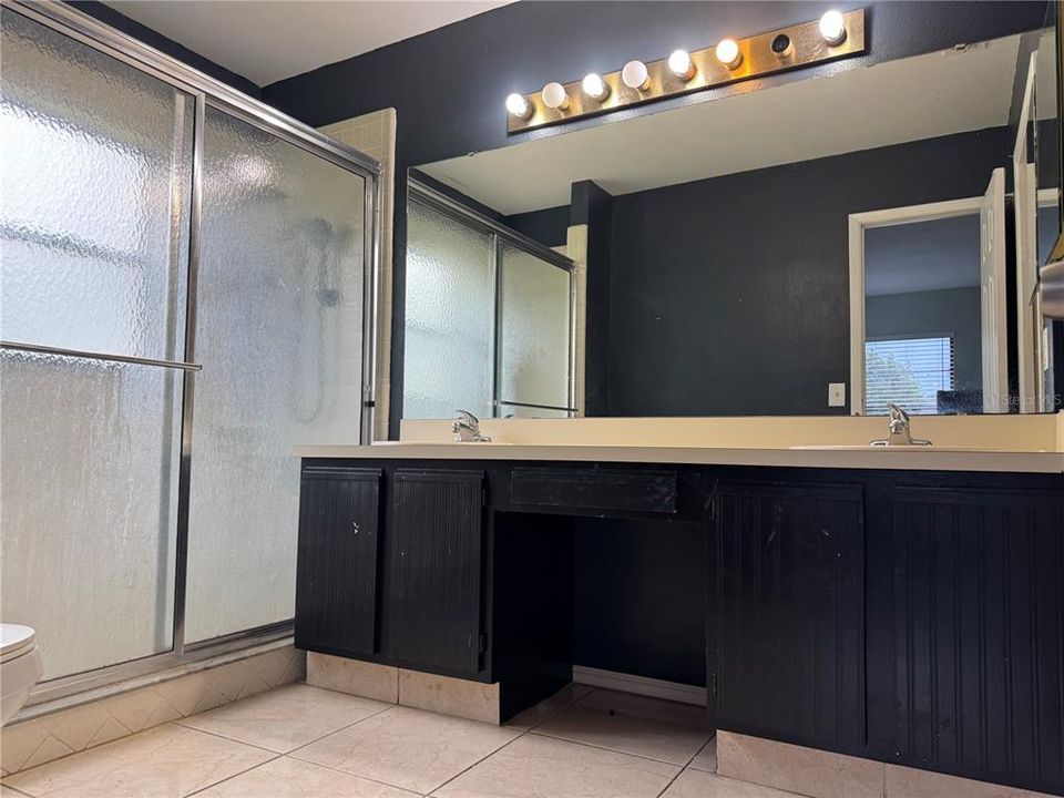 На продажу: $425,000 (4 спален, 2 ванн, 2149 Квадратных фут)