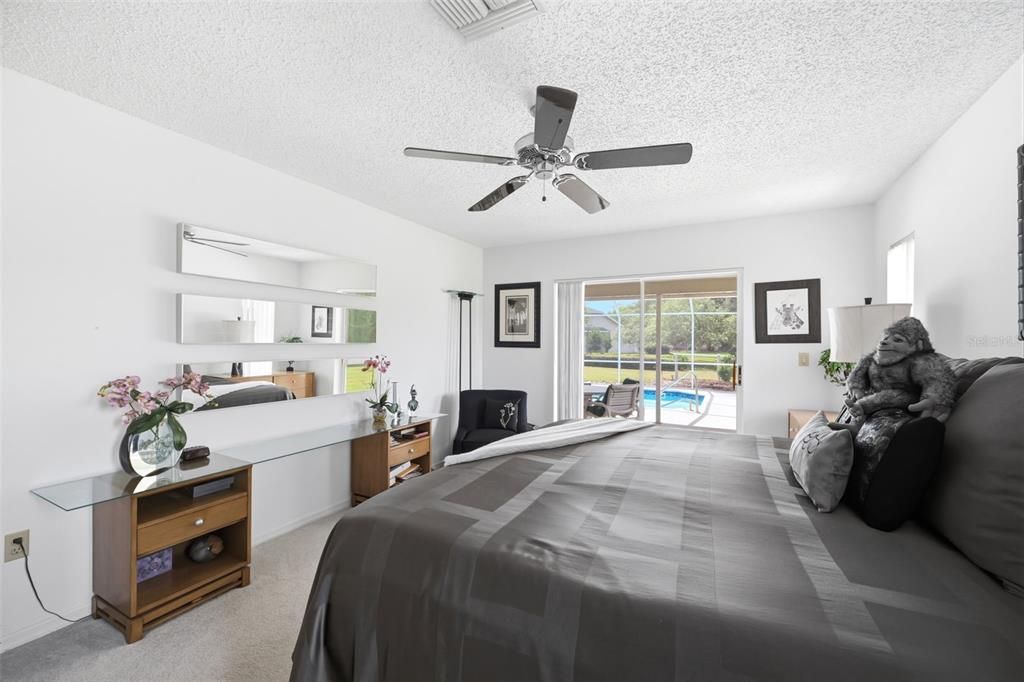 Active With Contract: $369,900 (3 beds, 2 baths, 1915 Square Feet)