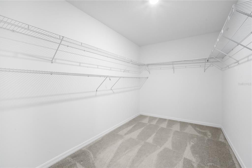 В аренду: $2,850 (4 спален, 2 ванн, 2582 Квадратных фут)