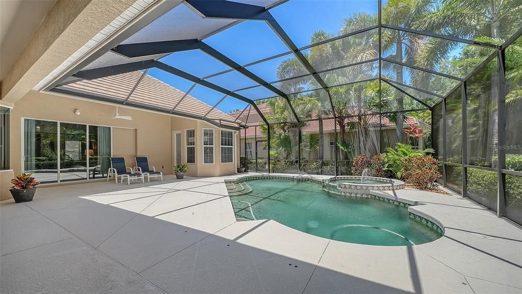 En Venta: $1,249,000 (4 camas, 4 baños, 3441 Pies cuadrados)