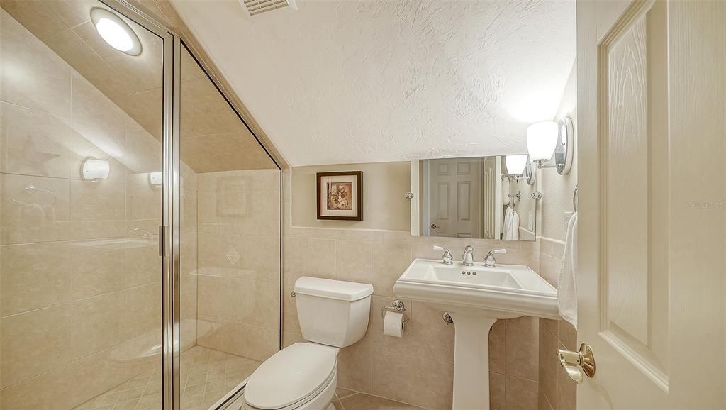 En Venta: $1,249,000 (4 camas, 4 baños, 3441 Pies cuadrados)