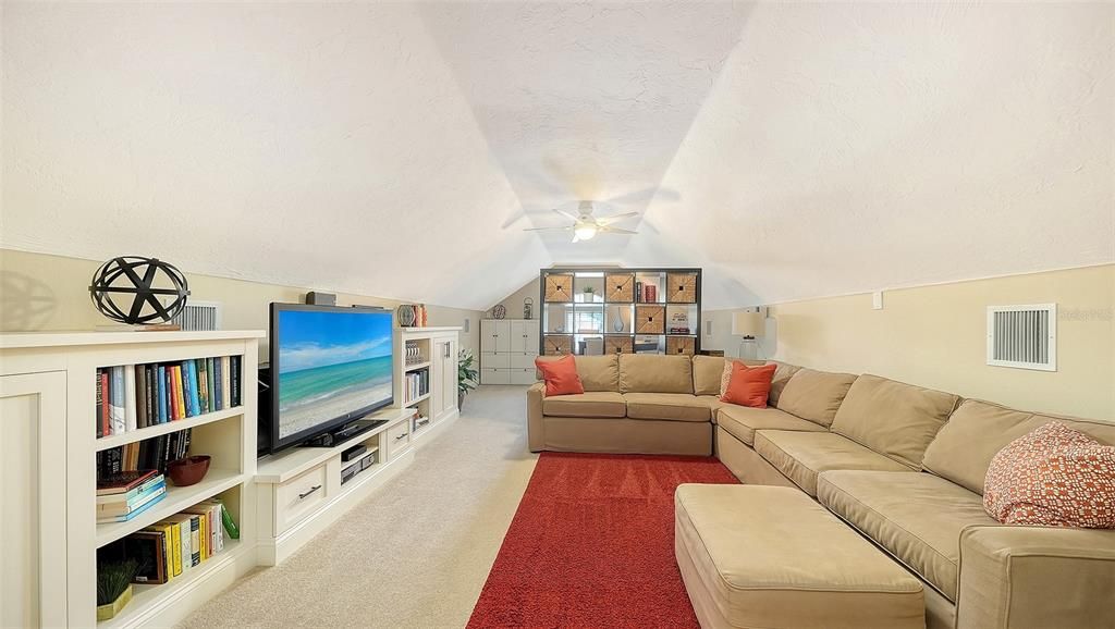 En Venta: $1,249,000 (4 camas, 4 baños, 3441 Pies cuadrados)