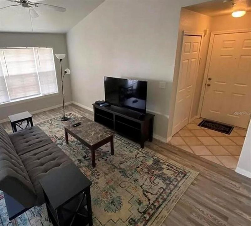 En Venta: $127,000 (1 camas, 1 baños, 724 Pies cuadrados)