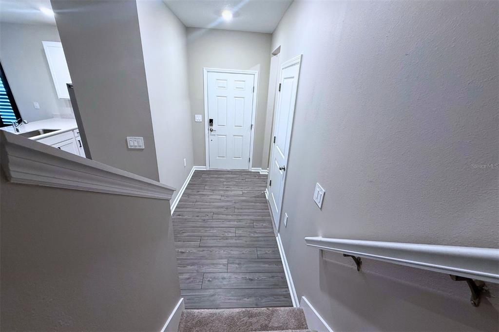 For Rent: $1,750 (3 beds, 2 baths, 1828 Square Feet)