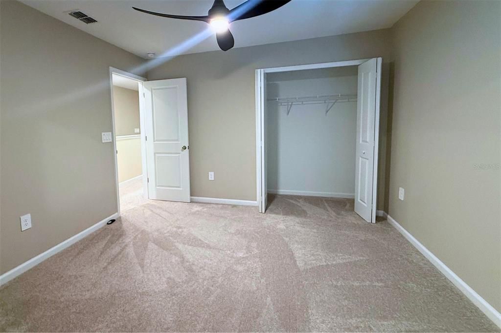 For Rent: $1,750 (3 beds, 2 baths, 1828 Square Feet)