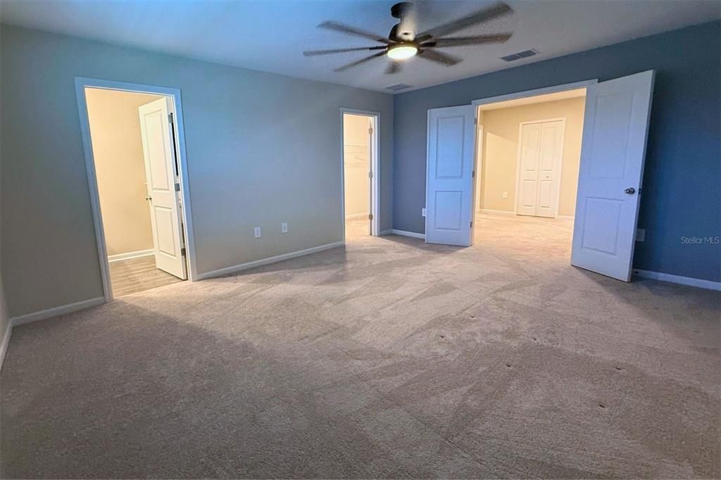 For Rent: $1,750 (3 beds, 2 baths, 1828 Square Feet)