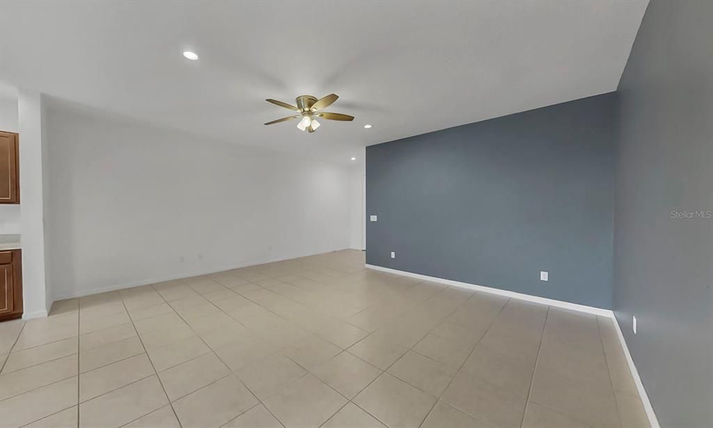 For Rent: $2,000 (3 beds, 2 baths, 1822 Square Feet)