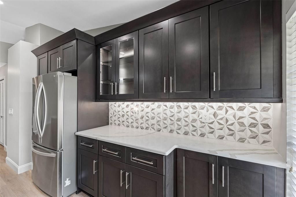 For Sale: $354,900 (2 beds, 2 baths, 1547 Square Feet)
