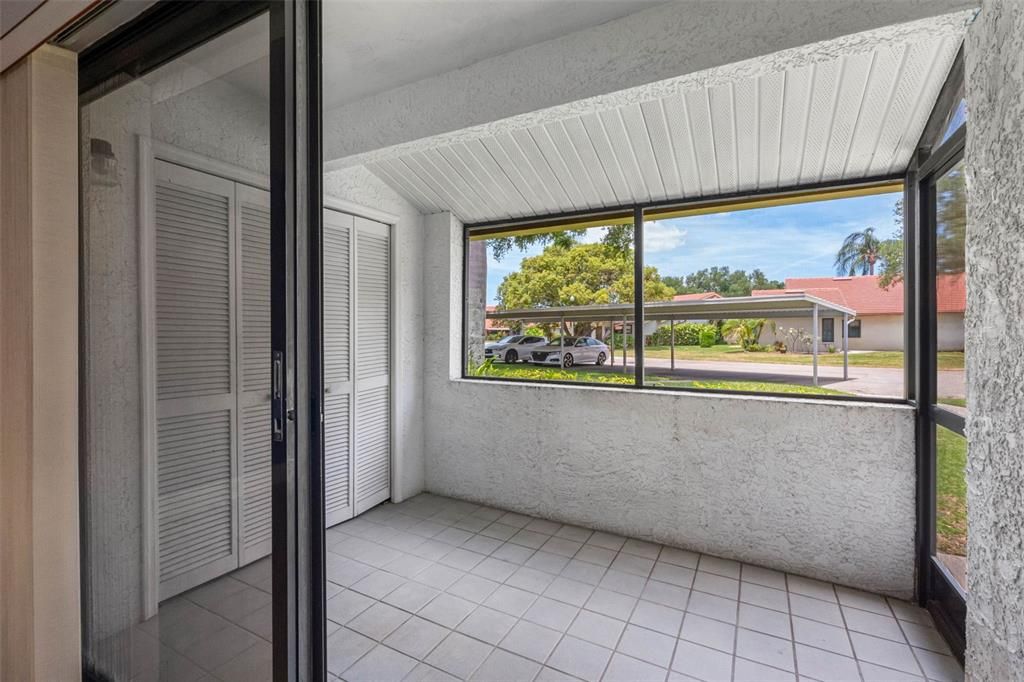 For Sale: $354,900 (2 beds, 2 baths, 1547 Square Feet)