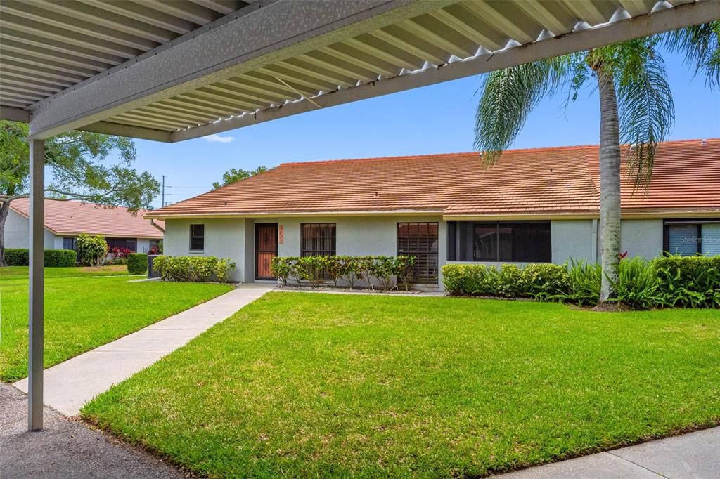 For Sale: $354,900 (2 beds, 2 baths, 1547 Square Feet)