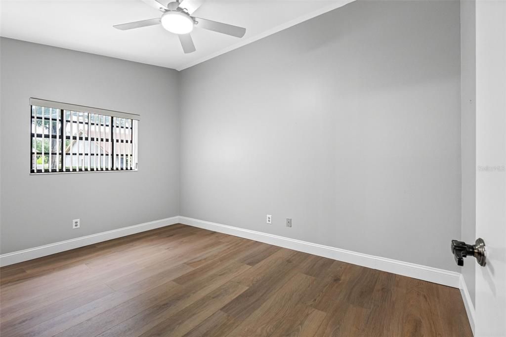 For Sale: $354,900 (2 beds, 2 baths, 1547 Square Feet)