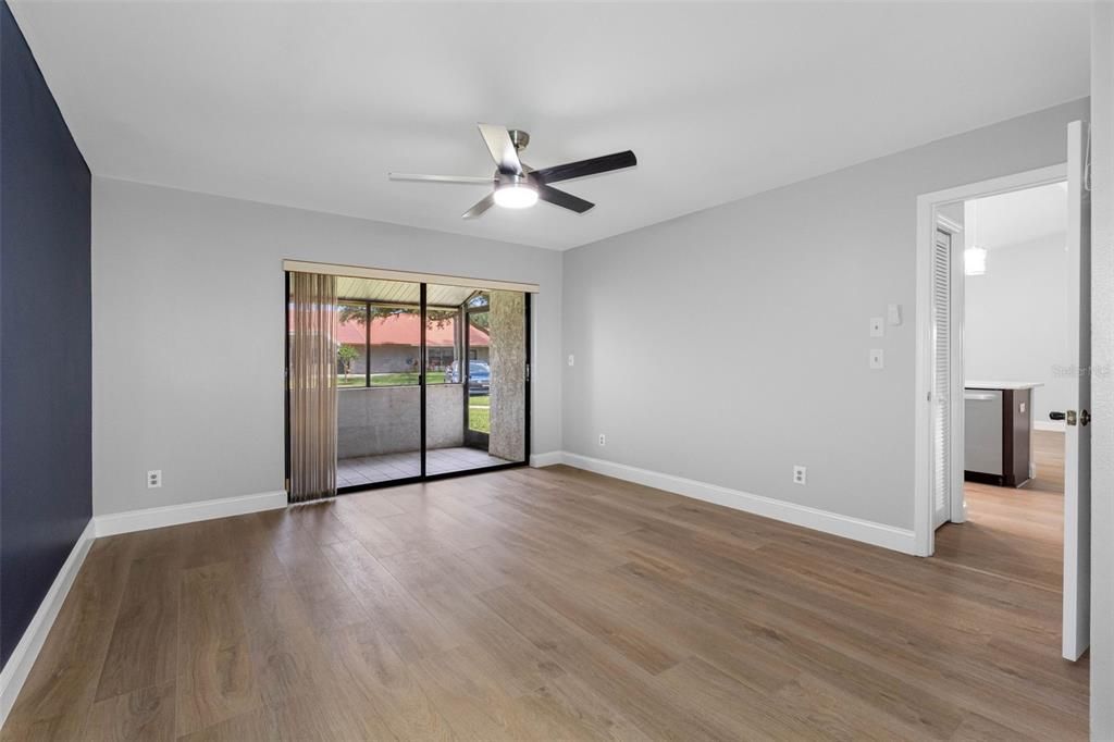 For Sale: $354,900 (2 beds, 2 baths, 1547 Square Feet)