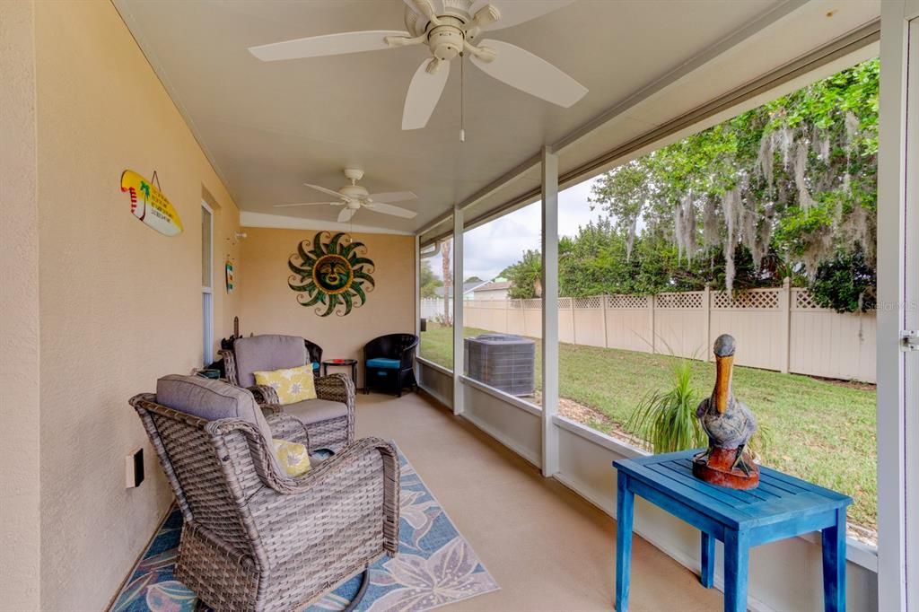 For Sale: $325,000 (3 beds, 2 baths, 1356 Square Feet)
