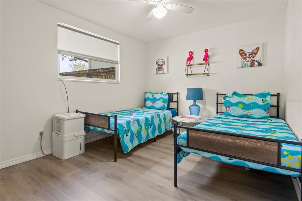 En Venta: $323,000 (4 camas, 2 baños, 1109 Pies cuadrados)