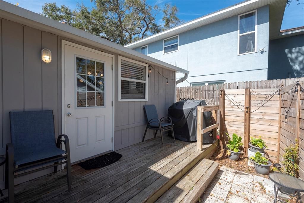 En Venta: $323,000 (4 camas, 2 baños, 1109 Pies cuadrados)
