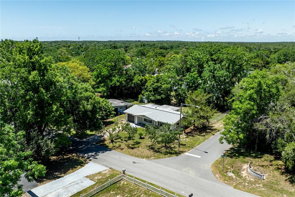 For Sale: $199,900 (3 beds, 2 baths, 1212 Square Feet)
