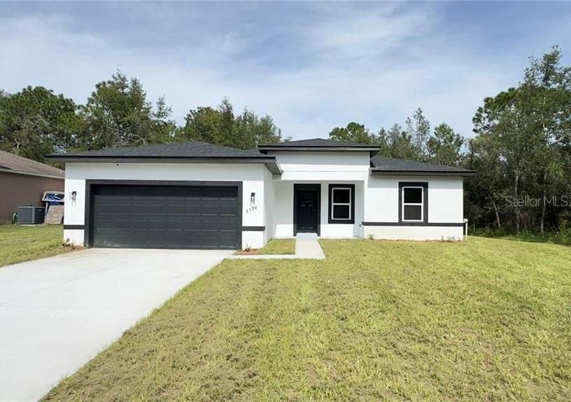 For Rent: $2,000 (4 beds, 2 baths, 1833 Square Feet)