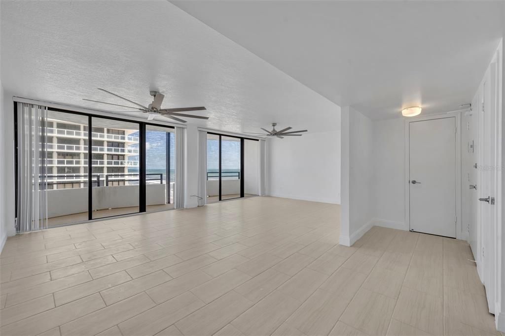 For Rent: $3,150 (2 beds, 2 baths, 1274 Square Feet)