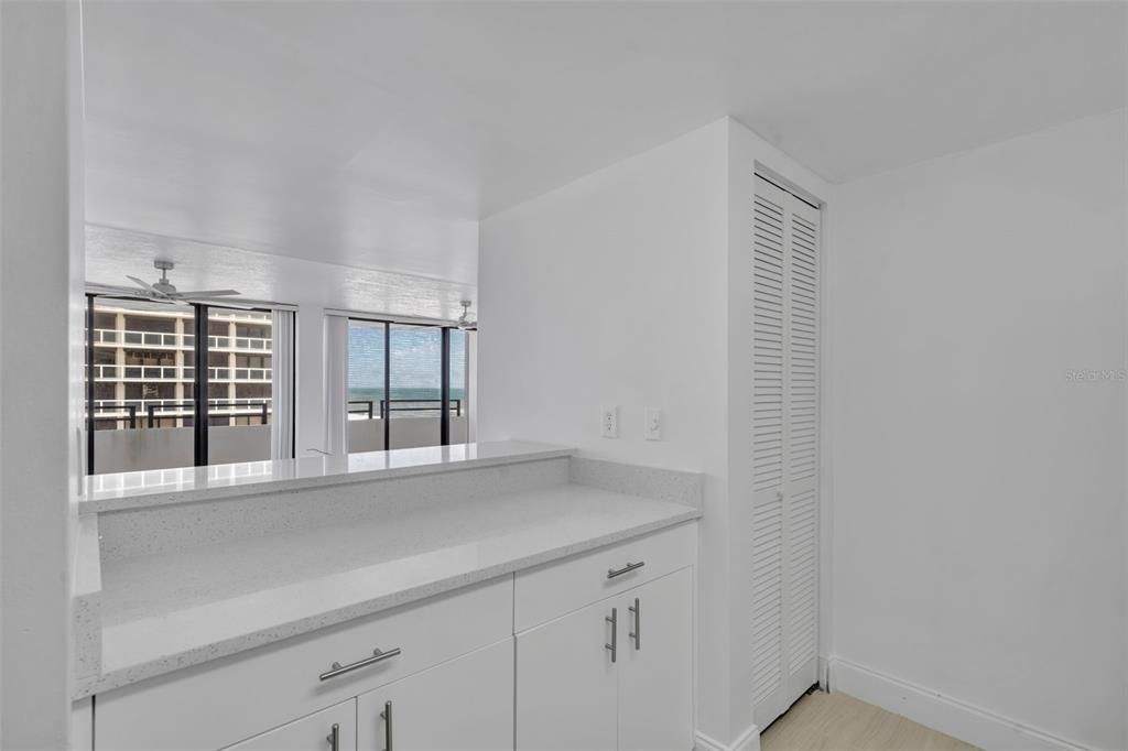 For Rent: $3,150 (2 beds, 2 baths, 1274 Square Feet)