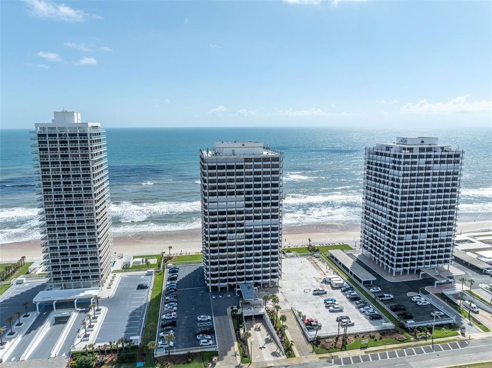For Rent: $3,150 (2 beds, 2 baths, 1274 Square Feet)