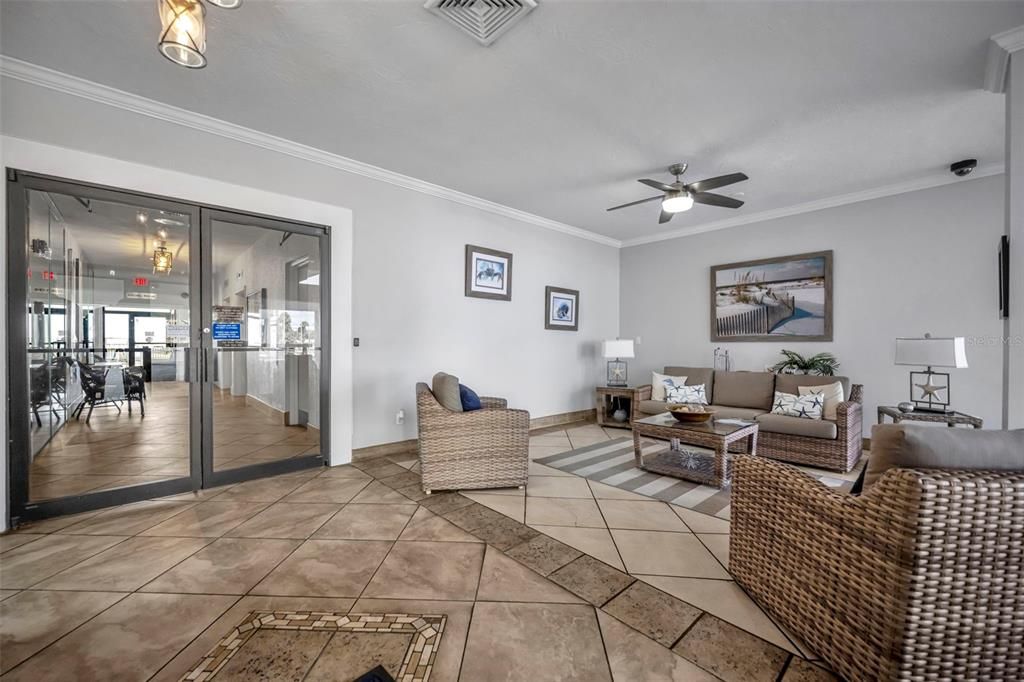 For Rent: $3,150 (2 beds, 2 baths, 1274 Square Feet)