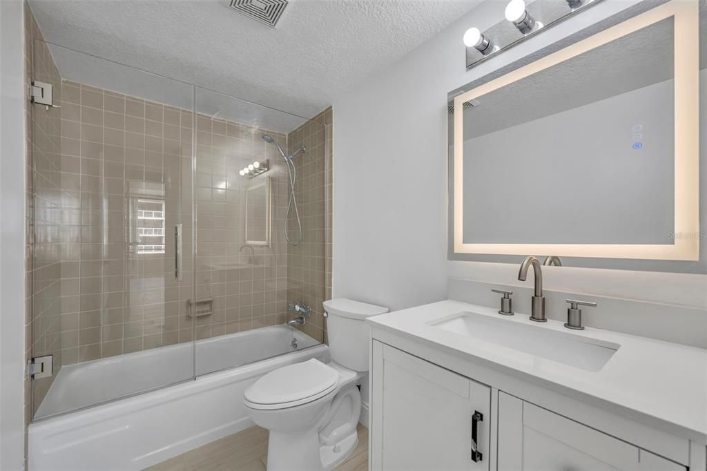 For Rent: $3,150 (2 beds, 2 baths, 1274 Square Feet)